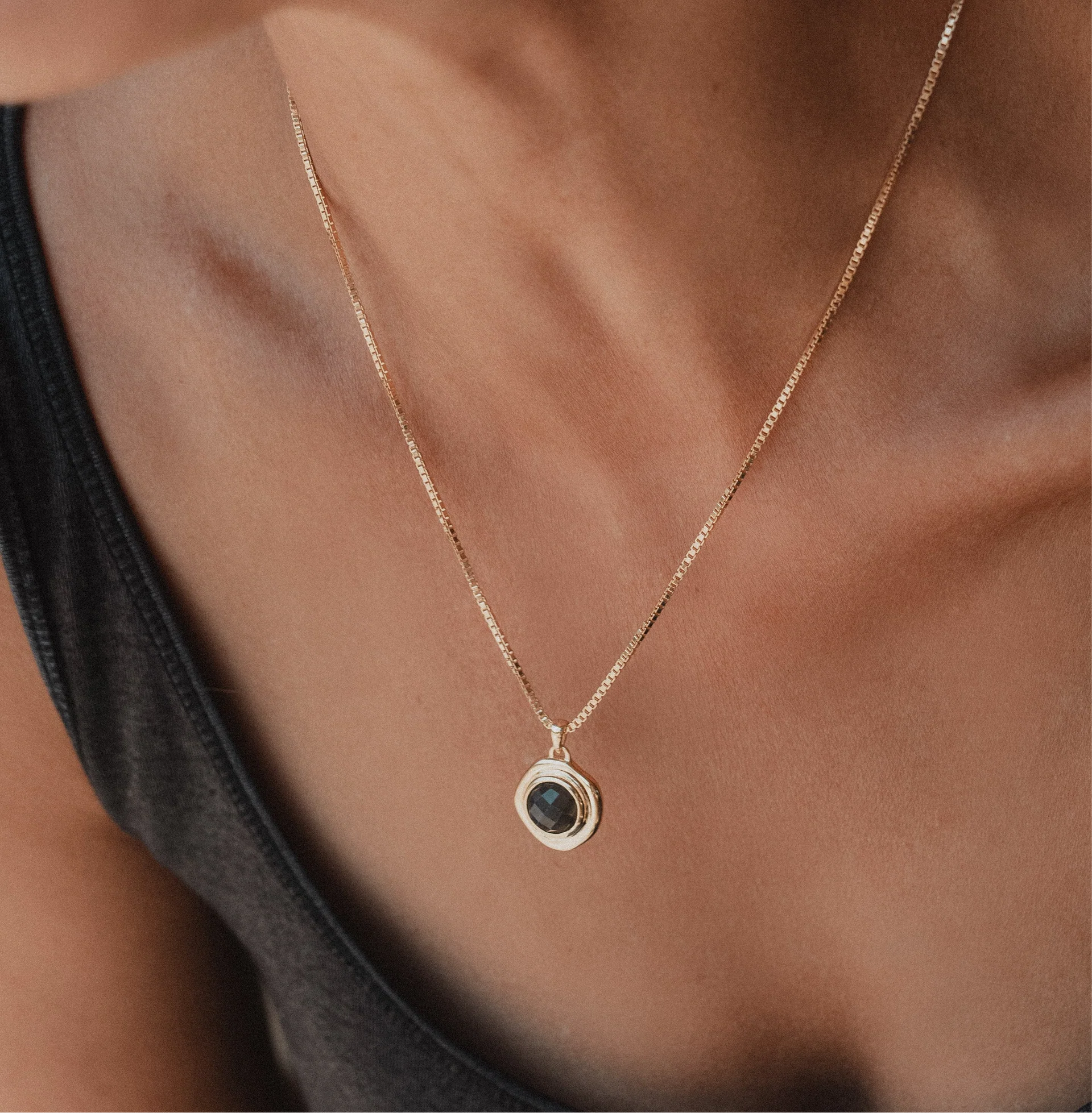 PETRA NECKLACE