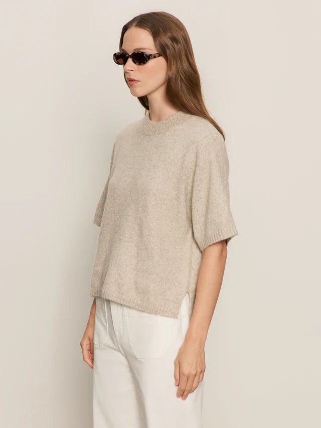 PERFECT SWEATER TEE
