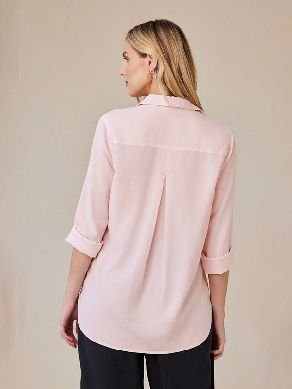 SHIRT TAIL BUTTON DOWN