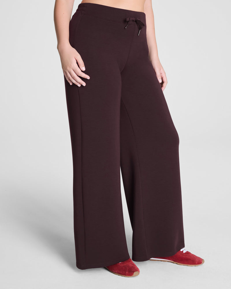 AIRESSENTIALS WIDE LEG PANT