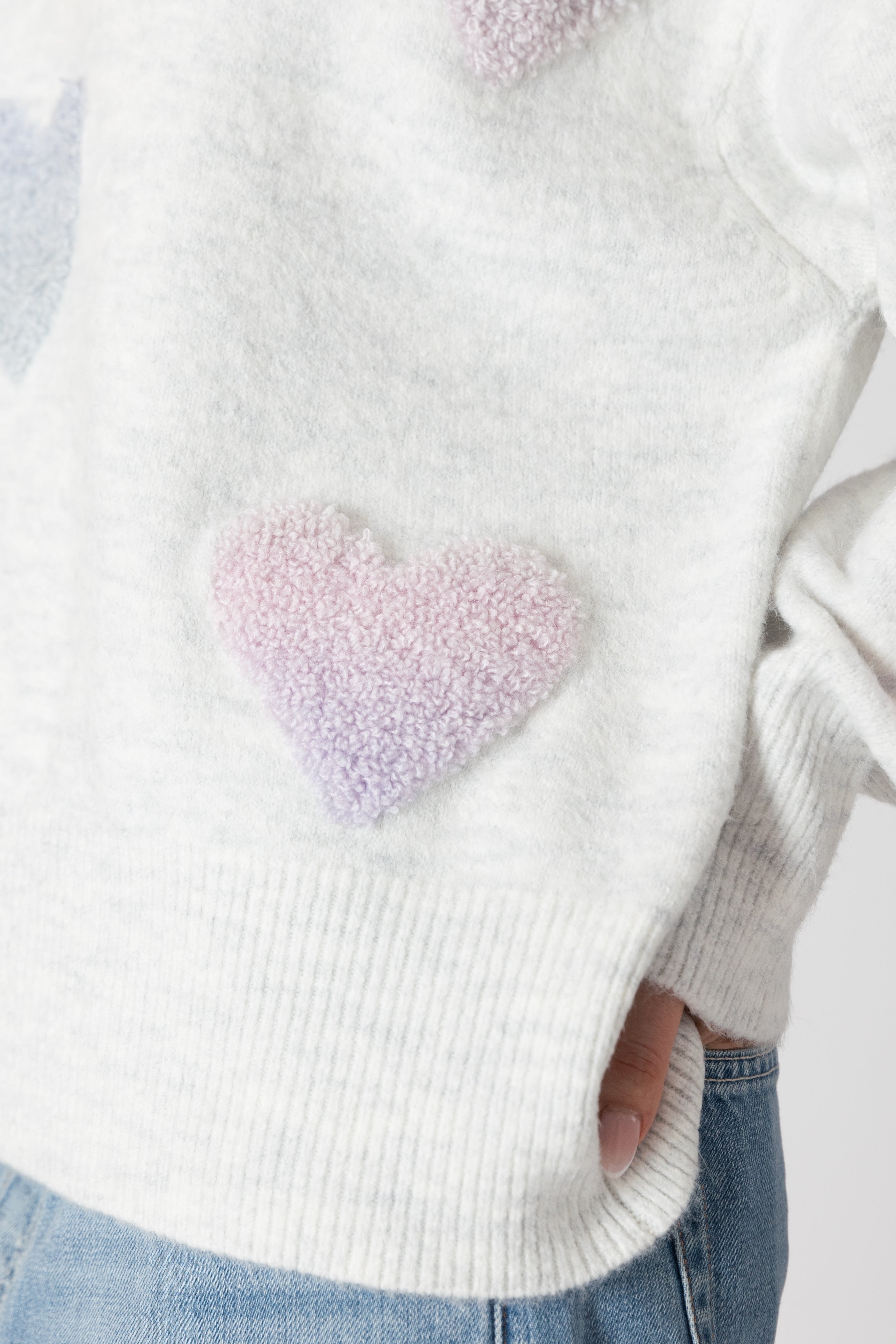 ECO SWEATER W/SHERPA HEARTS