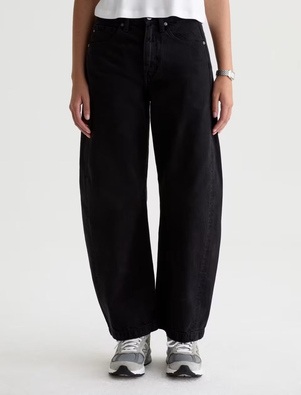 AG Hattie wide-leg balloon black denim jeans with high rise and relaxed fit