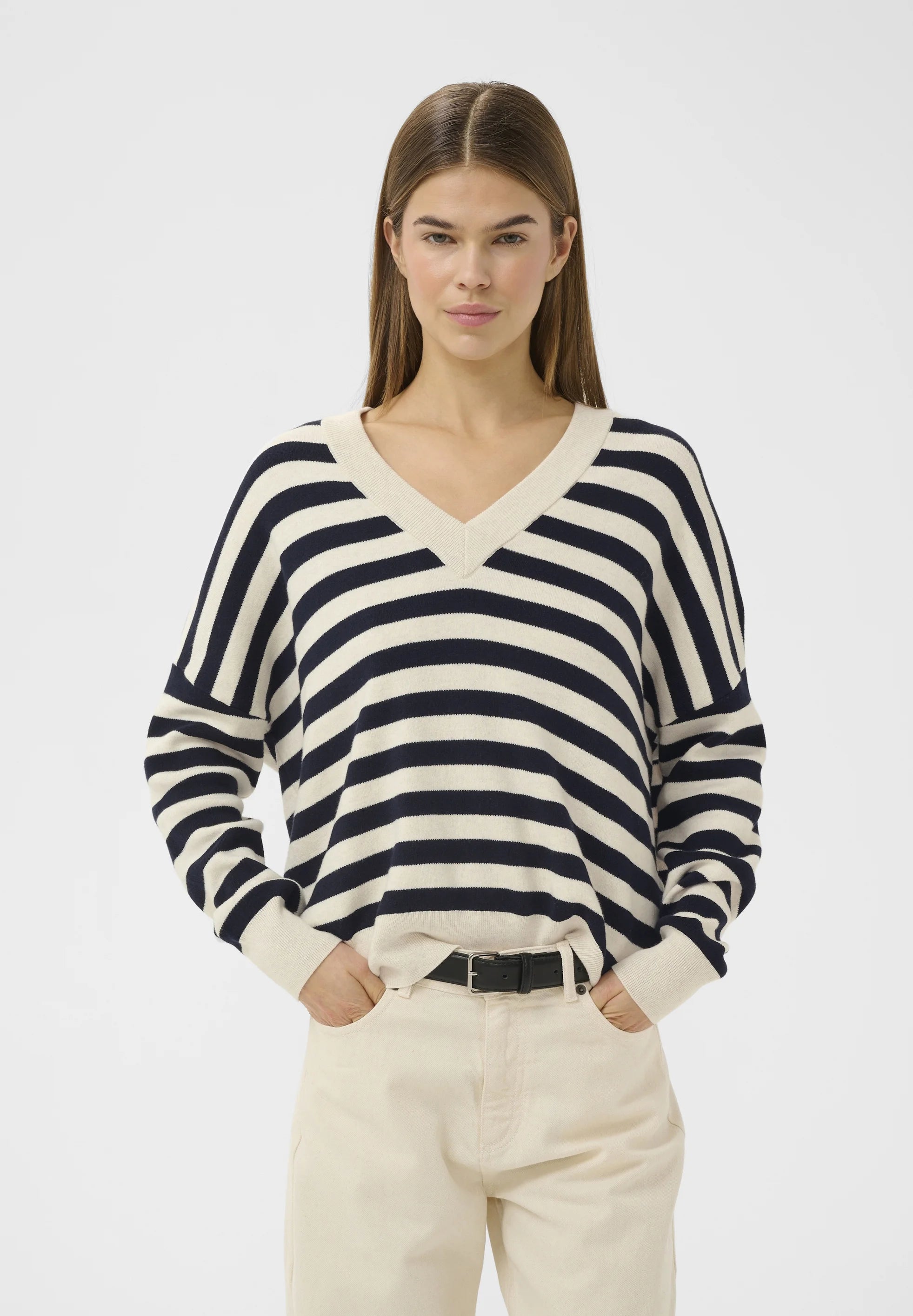 FOSTER VNECK SWEATER
