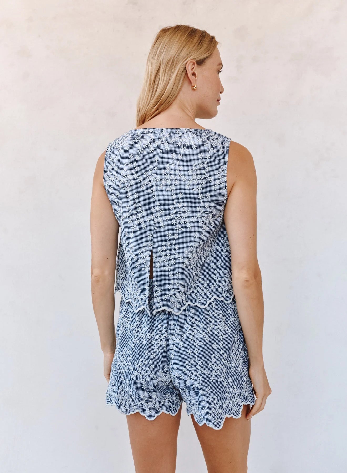 SPLIT BACK TANK