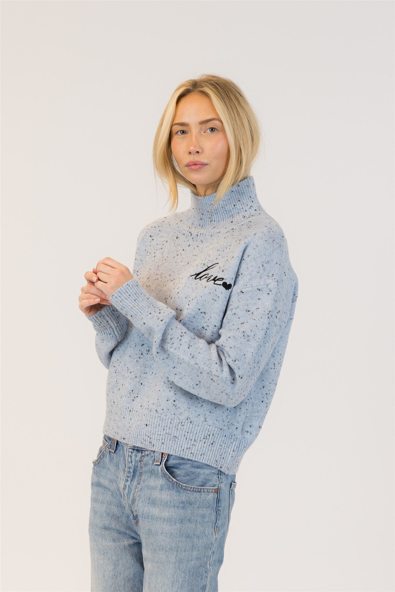 MACY MOCKNECK