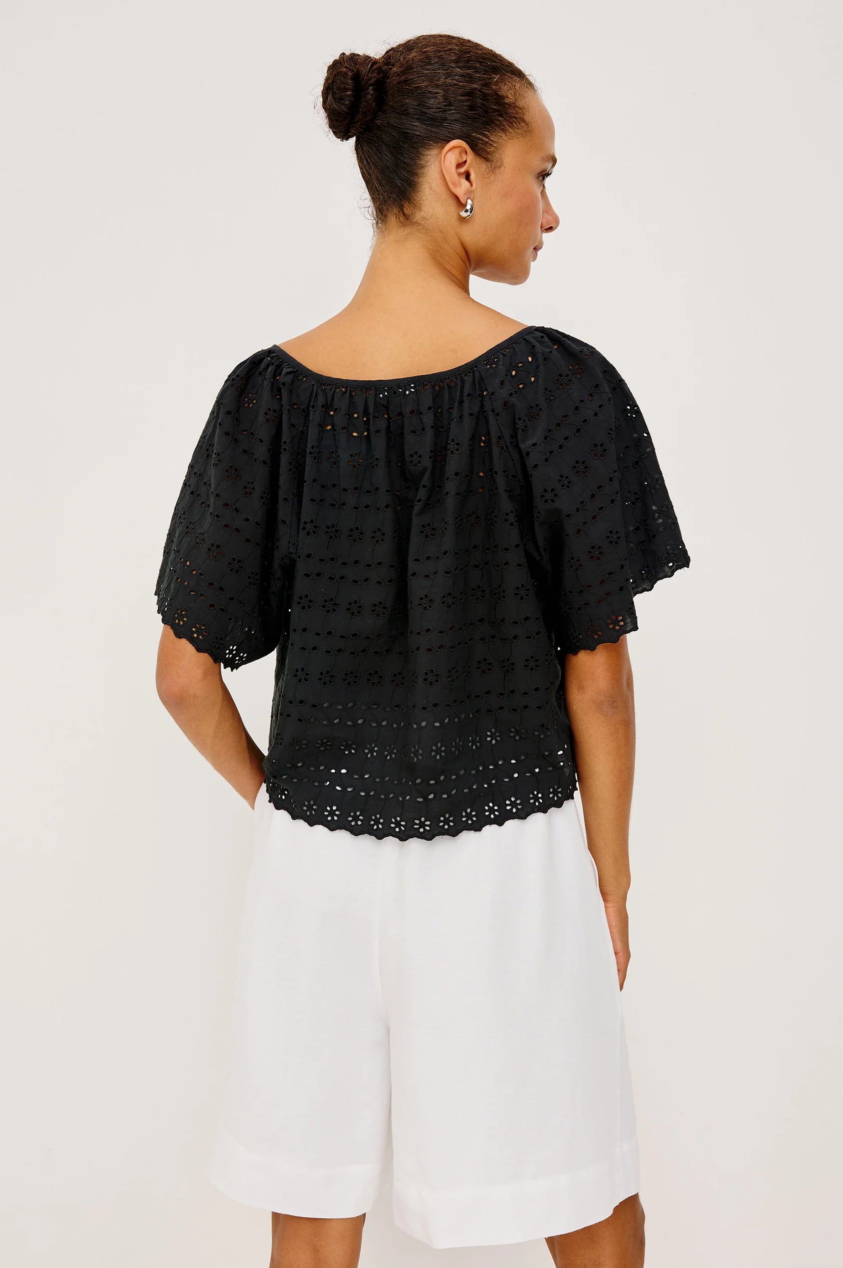 MILLER TOP BLACK EYELET