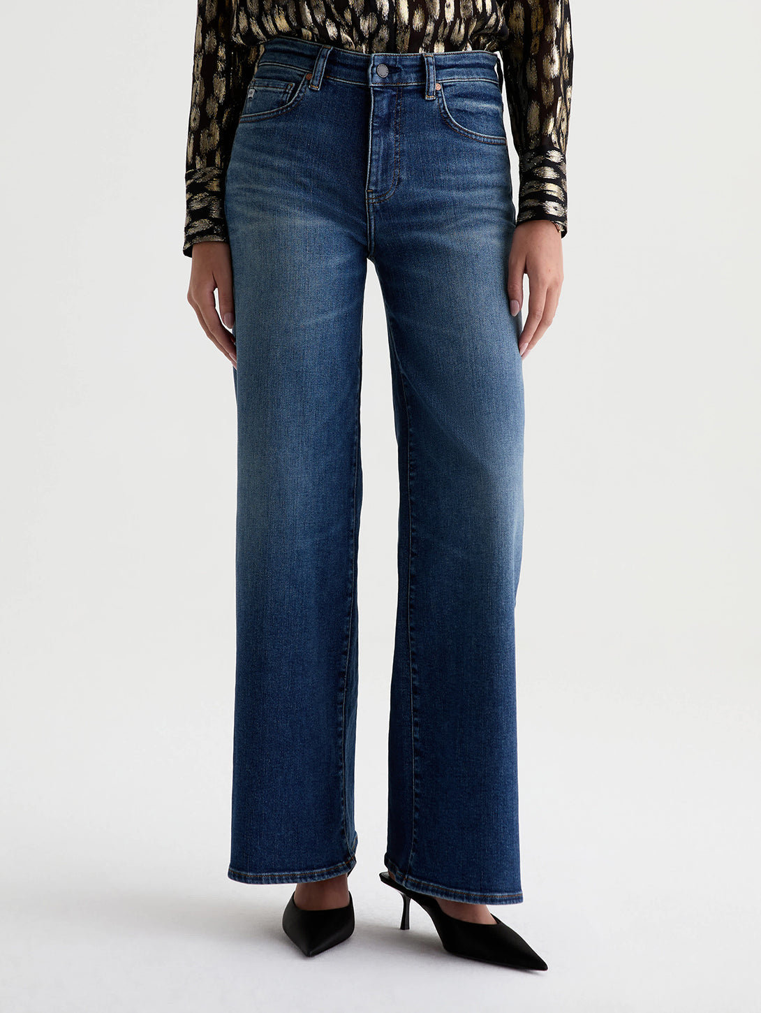 AG Saige Wide Leg jeans in 14 Years Bluegrass dark wash denim on model
