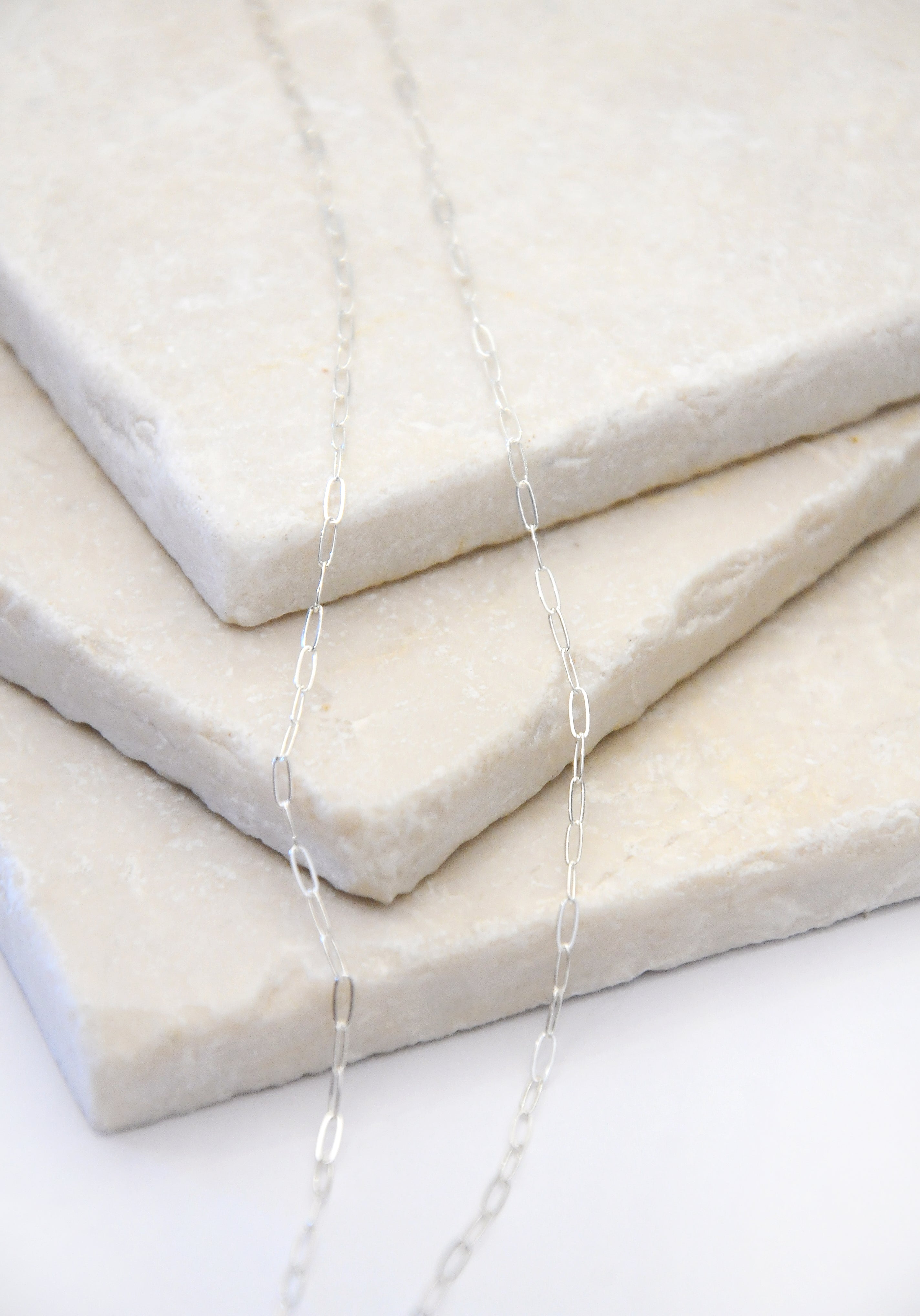 SLOAN NECKLACE - SILVER