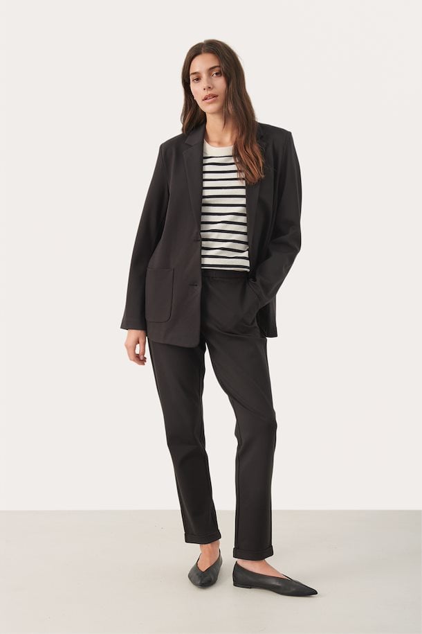 VICTORIA BLAZER
