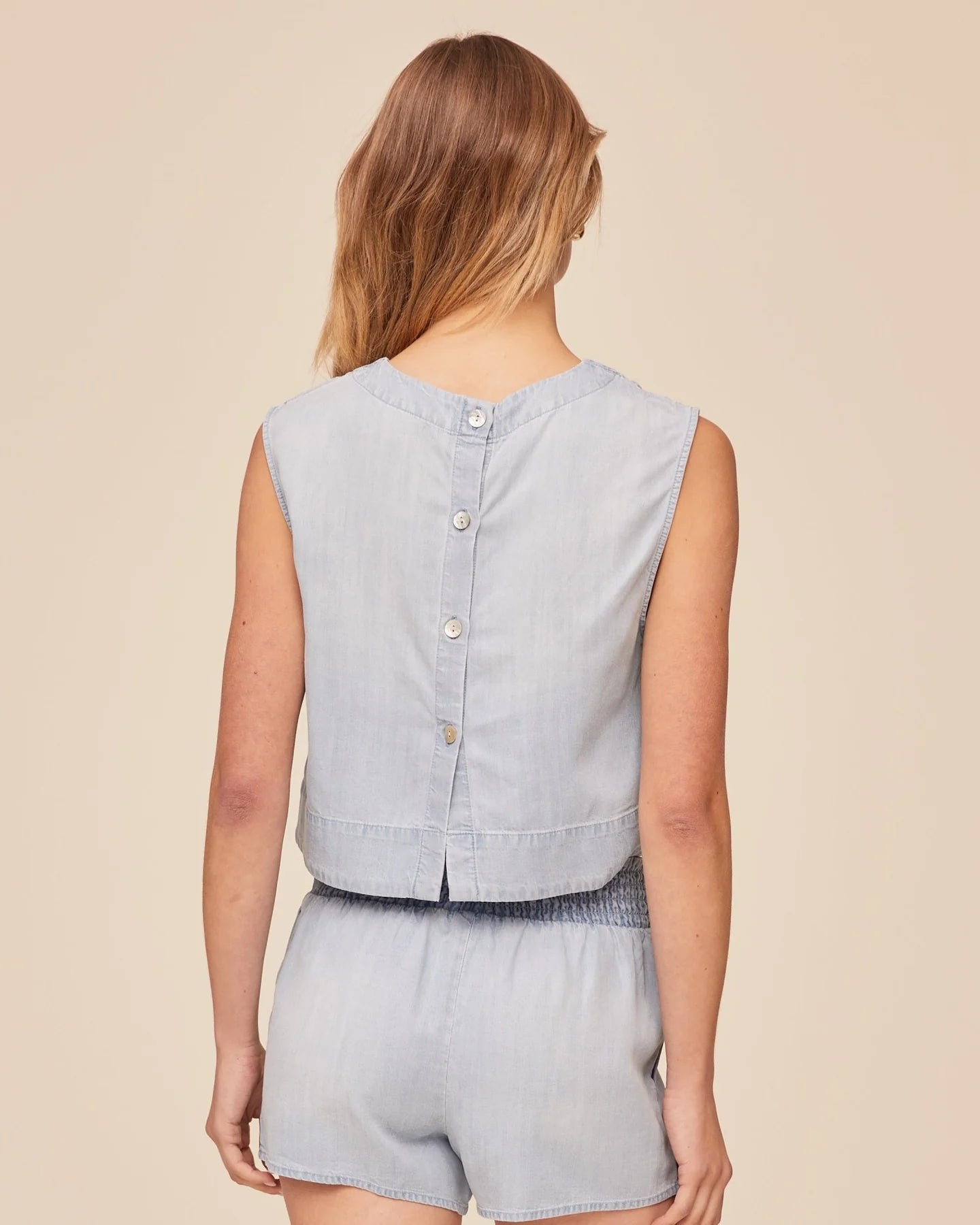 BOXY BUTTON BACK TOP SUNSPRAY