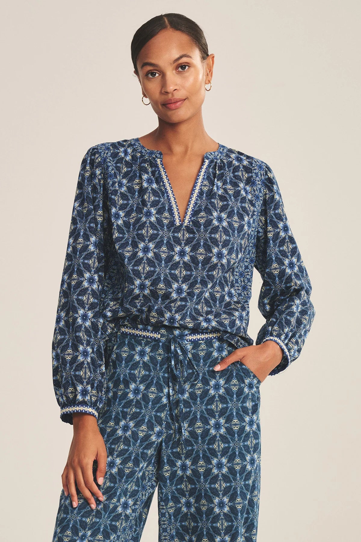 CLAUDIE TOP