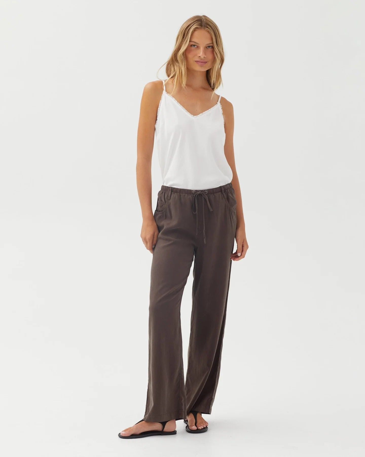 Bella Dahl drawstring wide-leg pants in dark brown with elastic waist and side pockets