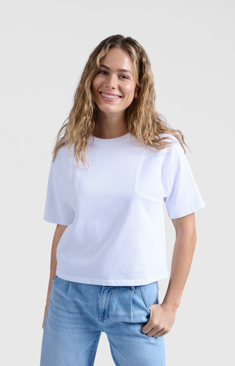 T-SHIRT W/ SEAM DETAIL
