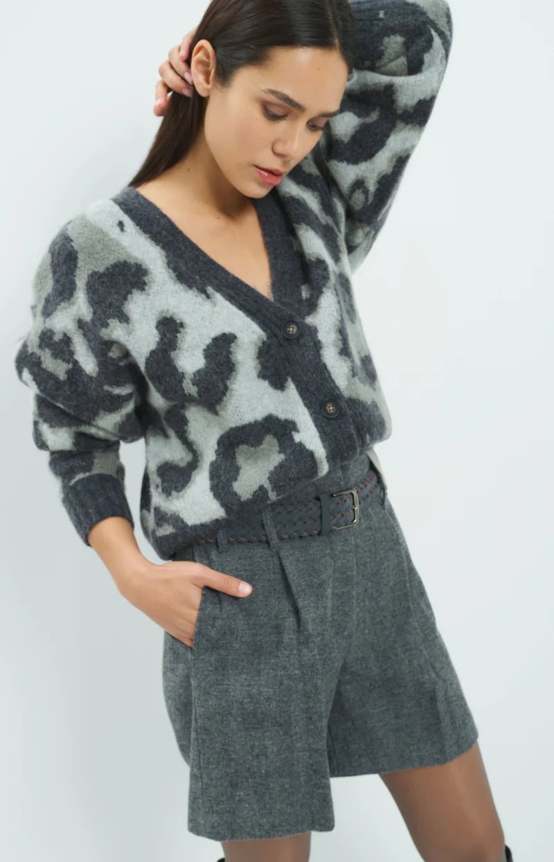 KNITTED CARDIGAN BATWING SLEEVES