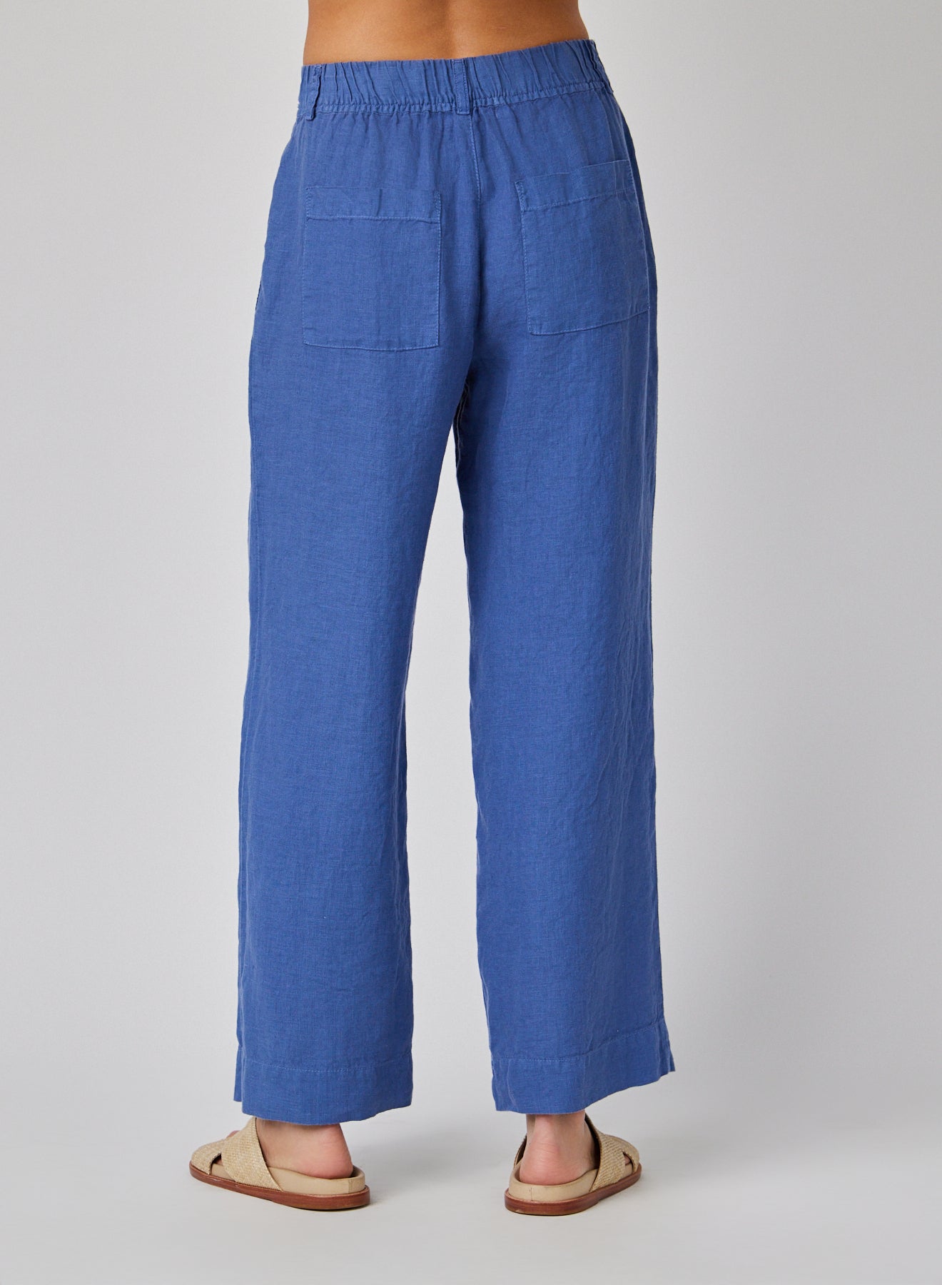 PLEATED WIDE LEG ANKLE PANT