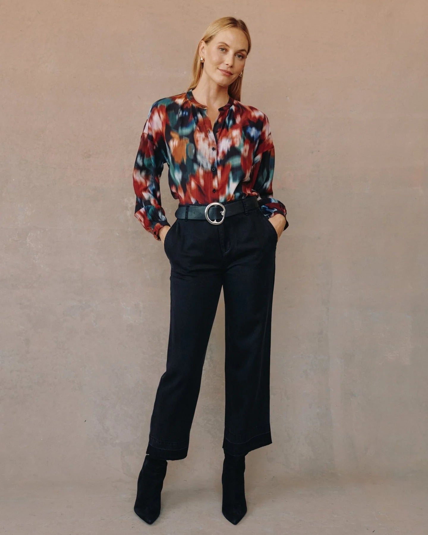 MANDARIN COLLAR BUTTON DOWN