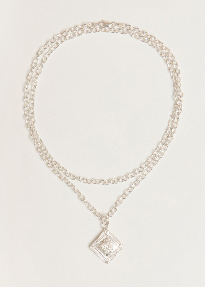 ALLEGORY OF ESTOI WRAP NECKLACE SILVER