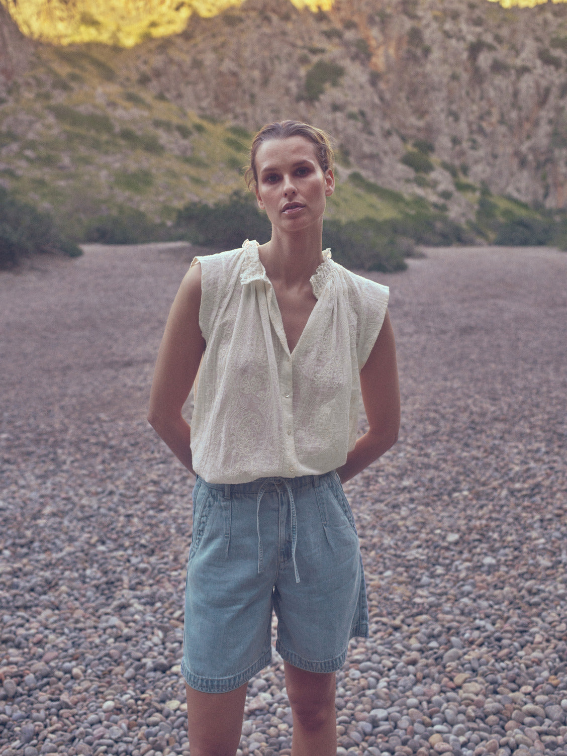 LELI DENIM SHORTS