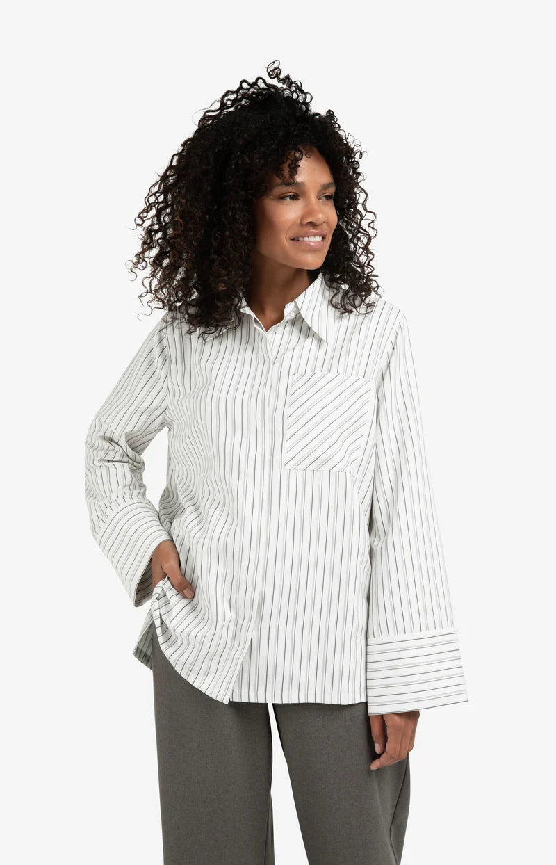 STRIPED SOFT OVERSIZED BLOUSE