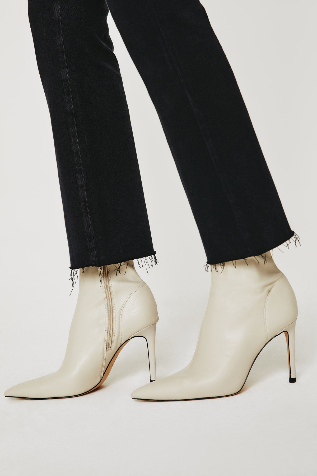 FARRAH BOOT CROP SULFUR BLACK