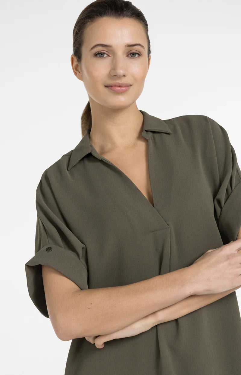V NECK DRESS W PLEATED SLEEVES