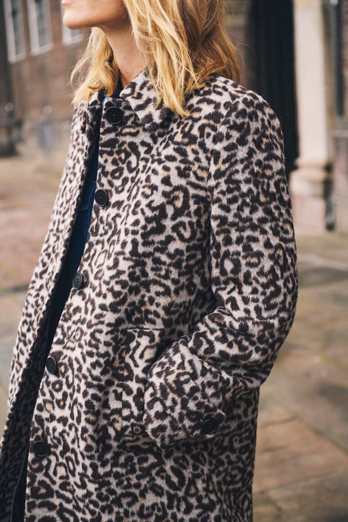 SUZY COAT