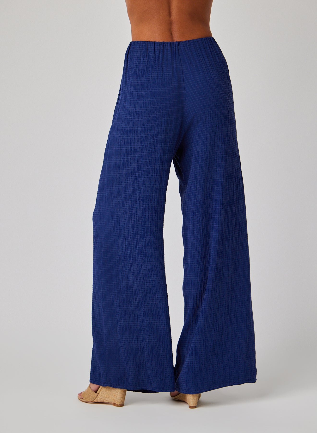 CLEAN WIDE LEG PANT