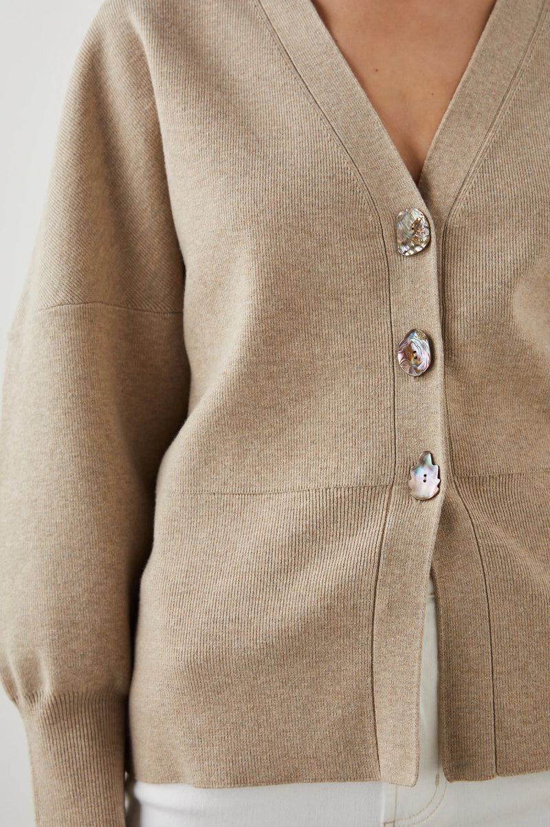 BRUNELLA SWEATER OAT