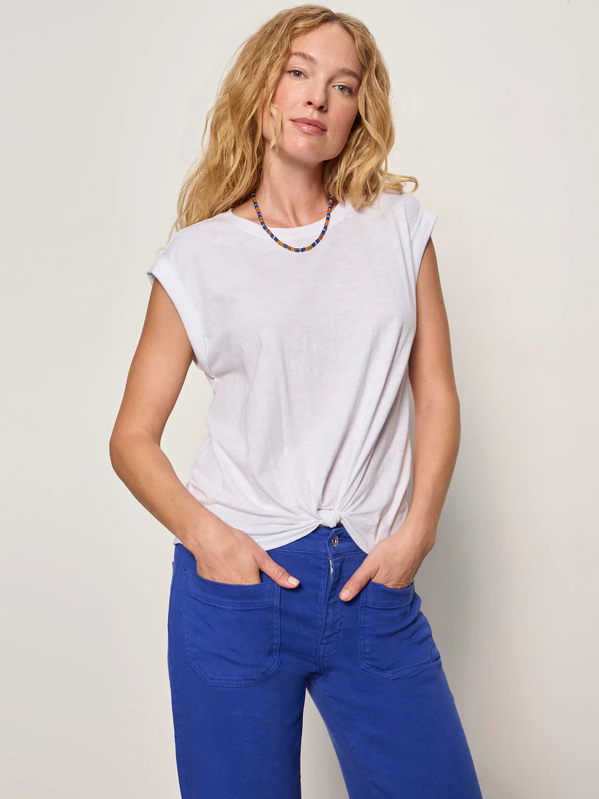 KNOTTED MUSCLE TEE