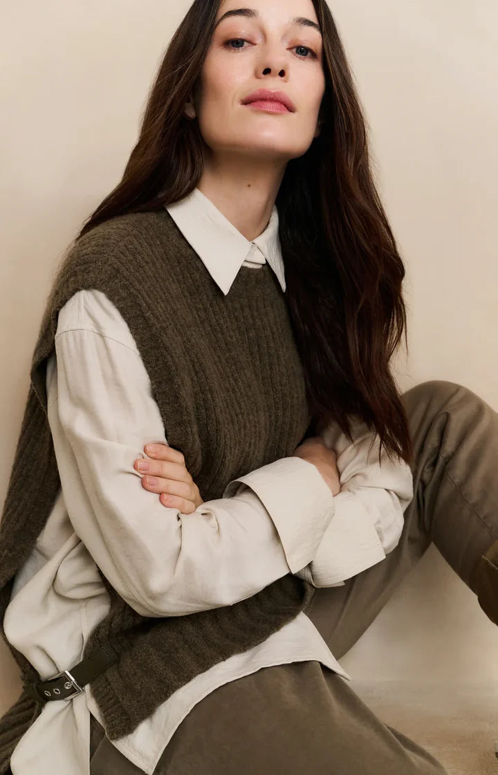 RIB STITCH SPENCER WITH DETAIL