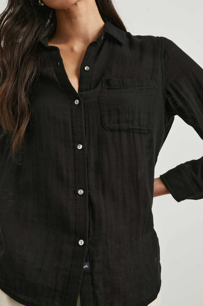 ELLIS TOP BLACK