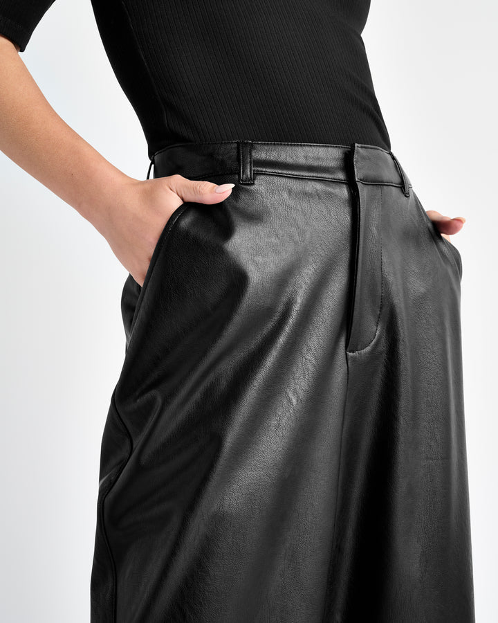 VEGAN LEATHER ANKLE TROUSER