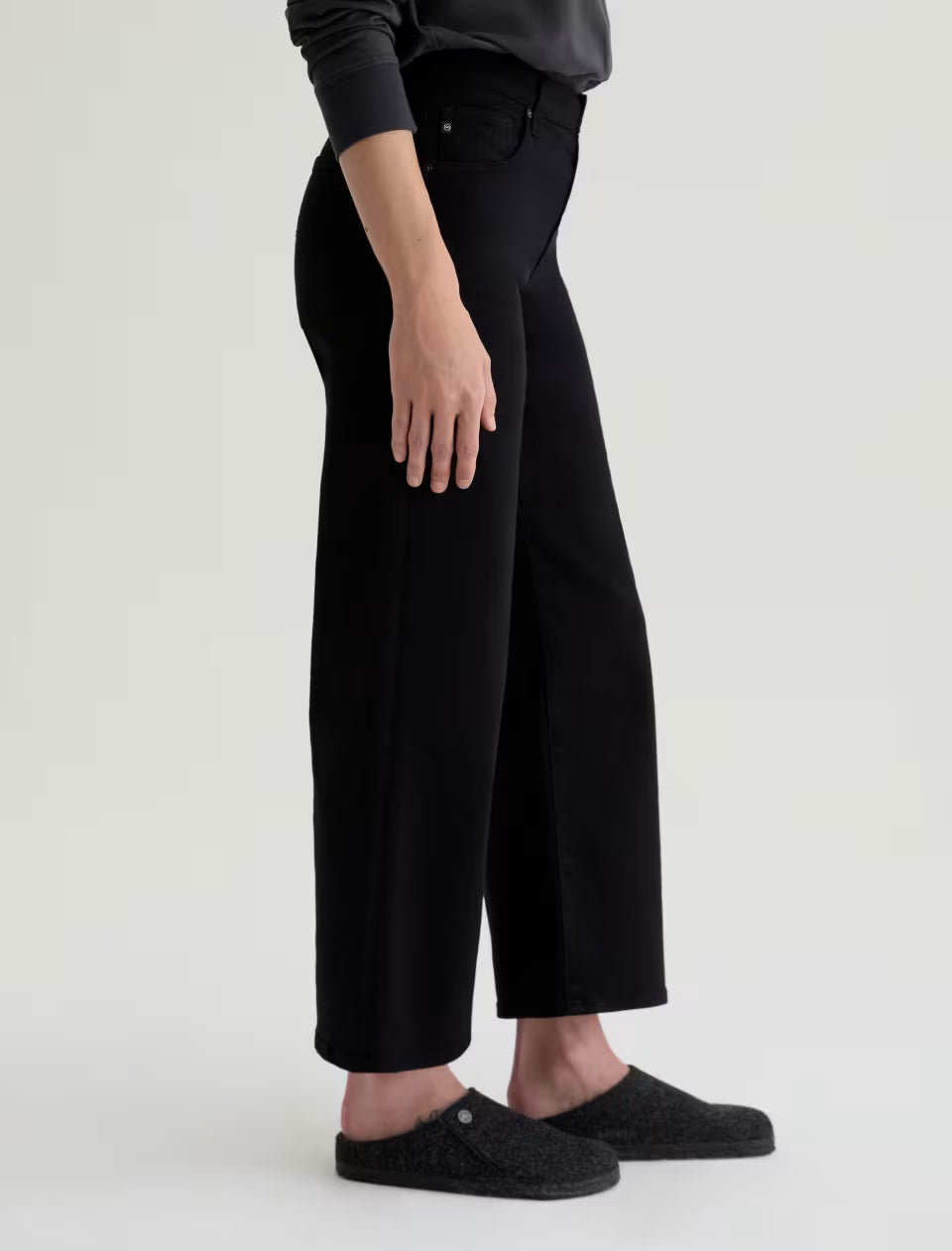 SAIGE WIDE LEG CROP SUPER BLACK