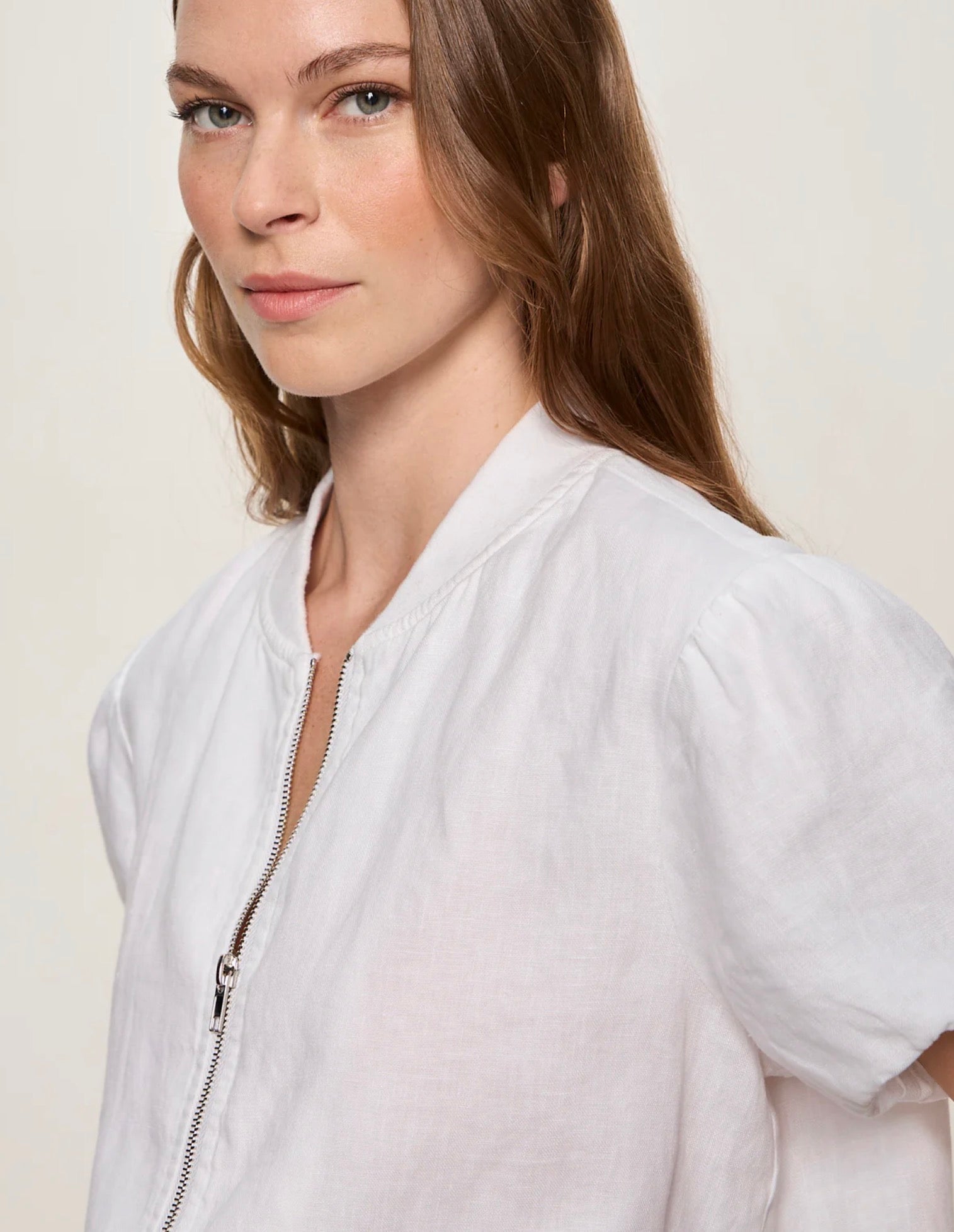 EVERLY LINEN BOMBER