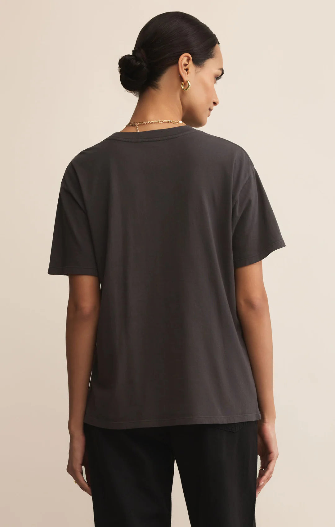MISTLETOE BOYFRIEND TEE