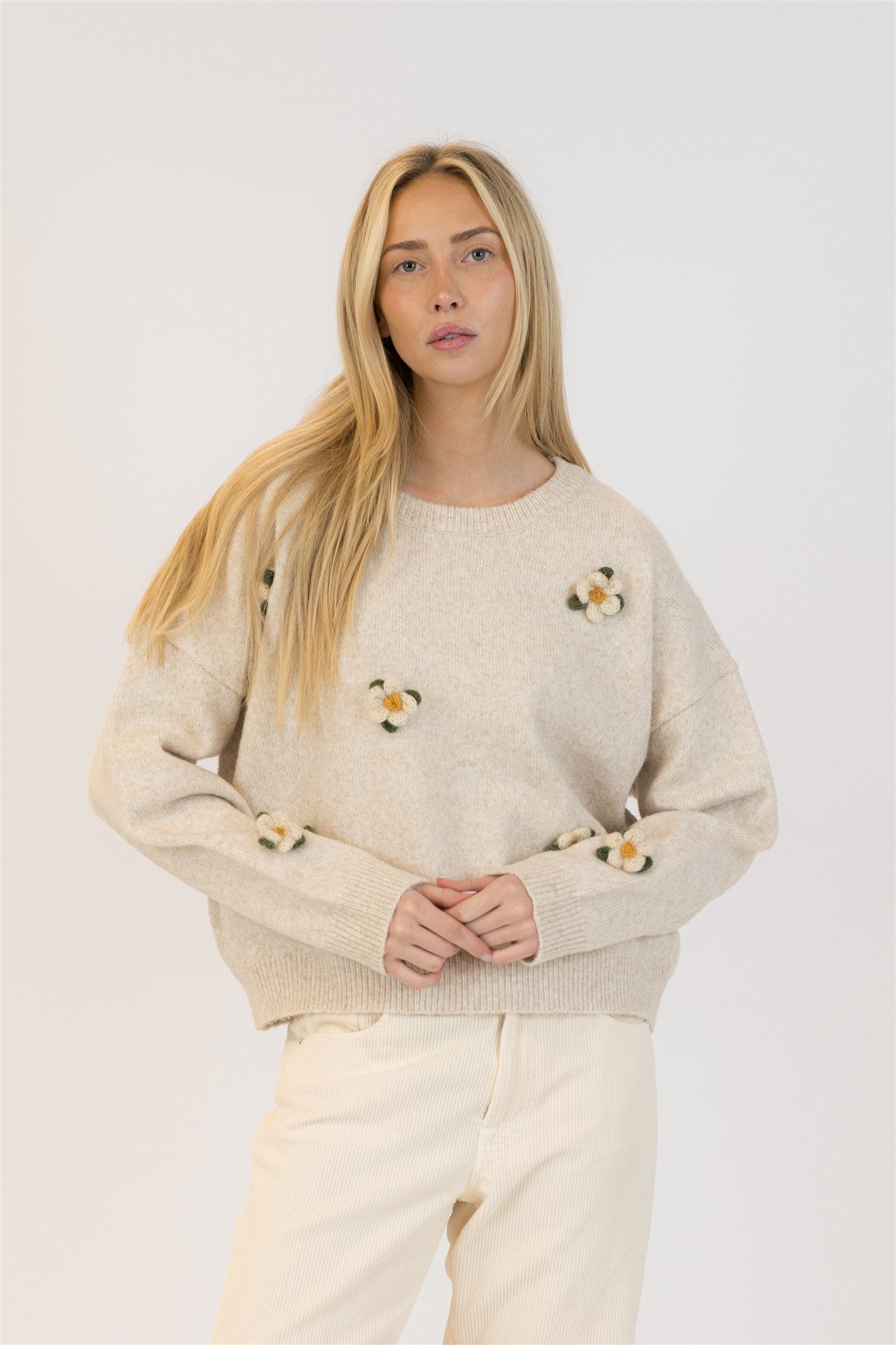 HOLLY FLOWER CREWNECK PULLOVER
