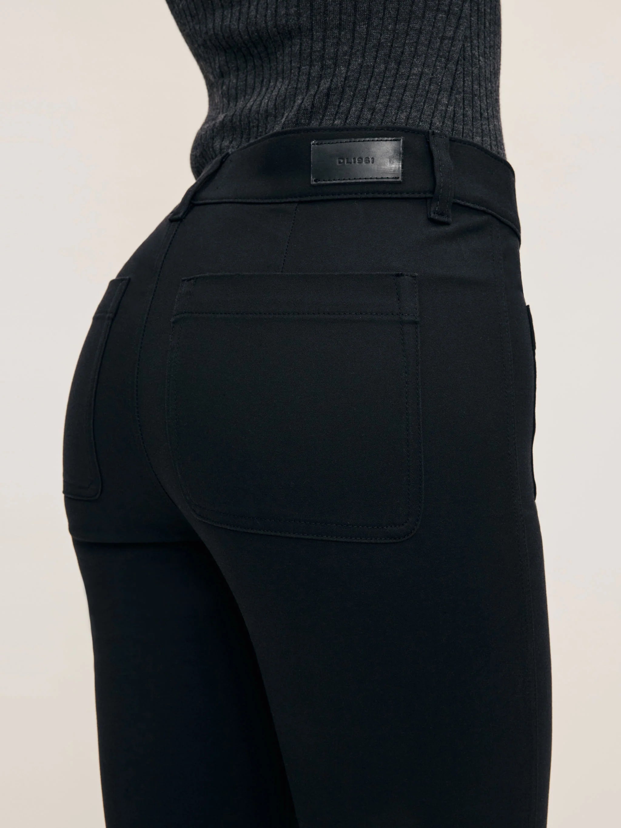 MARA STRAIGHT INSTASCULPT