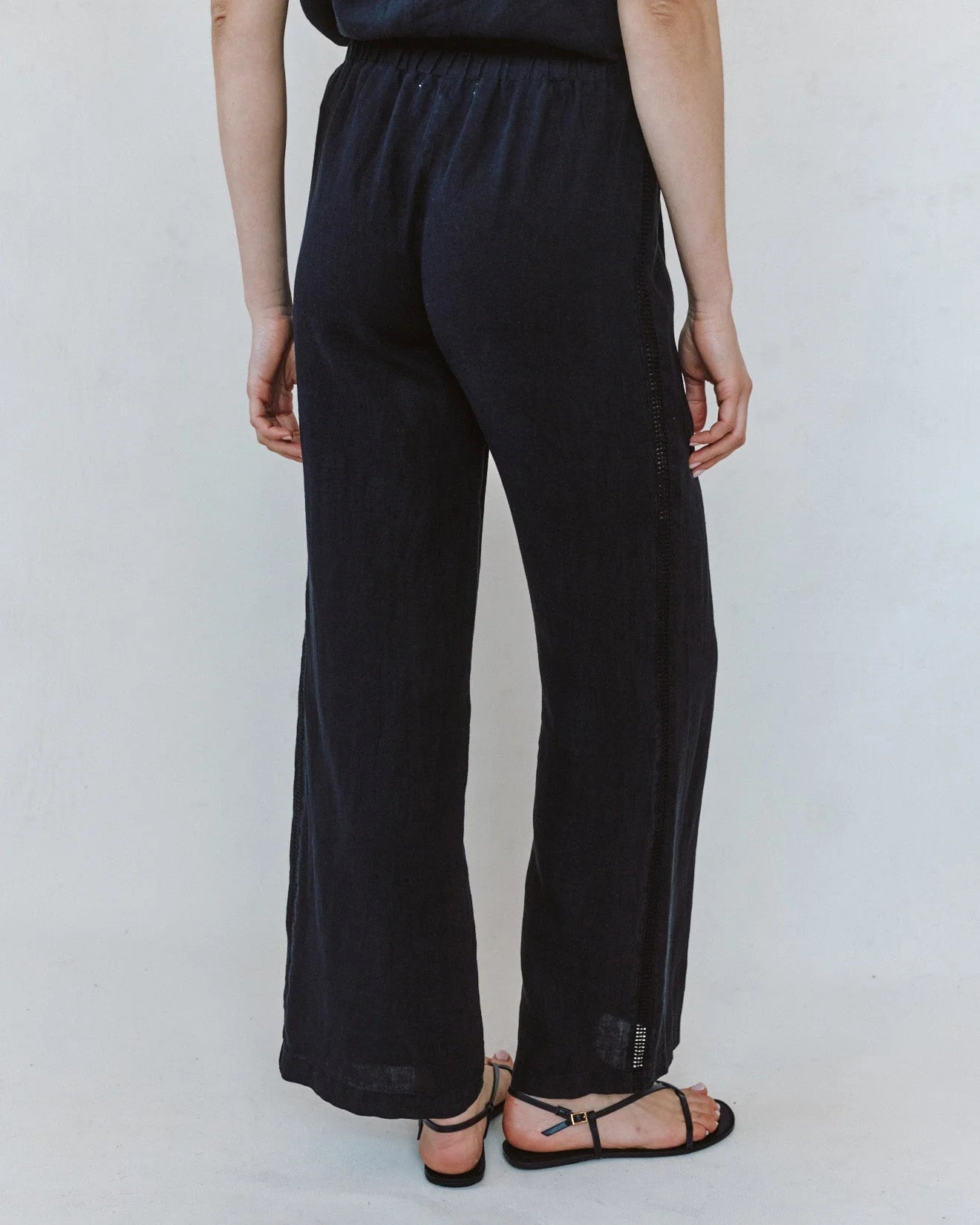 BEACH PANT WITH LATTICE STRIPE