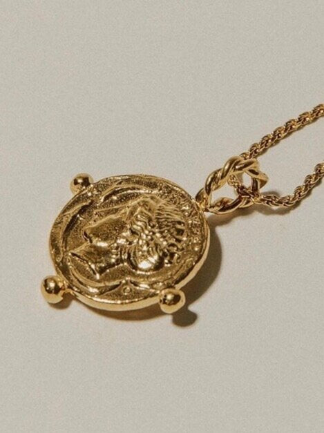 SYRACUSE AMULET NECKLACE - GOLD