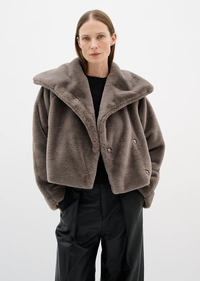 YOBO COAT