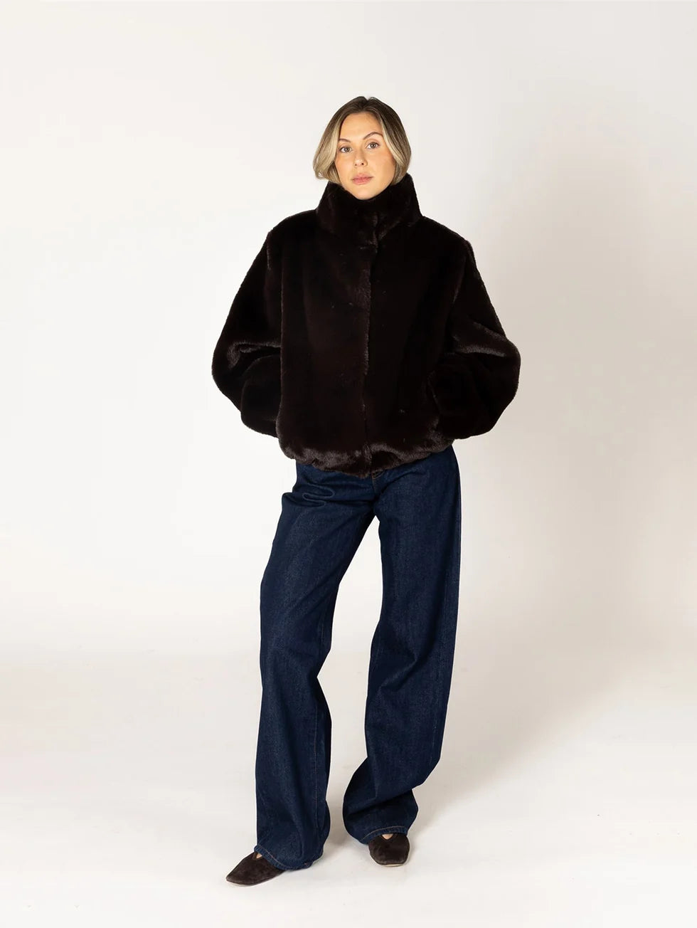 Lyla & Luxe Kendra dark brown cropped faux fur jacket with stand collar