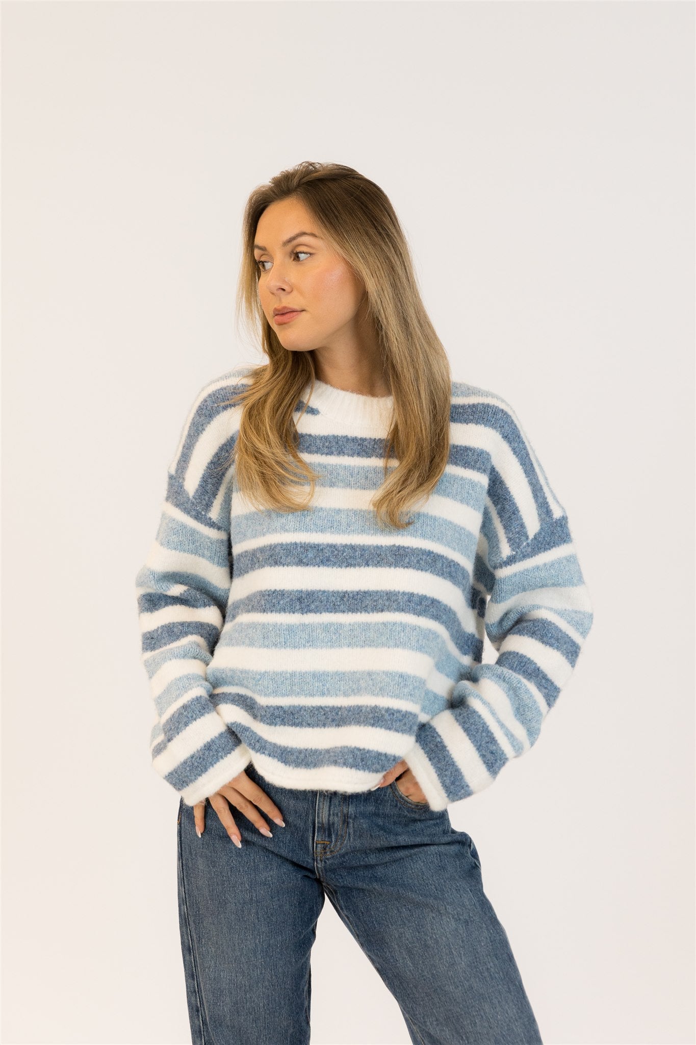 LUCKY CREWNECK PULLOVER