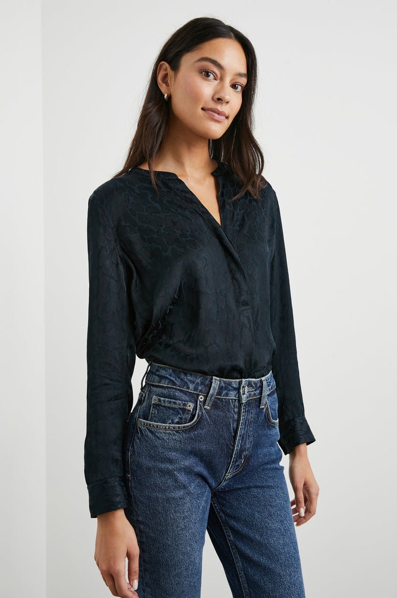 PEARL TOP