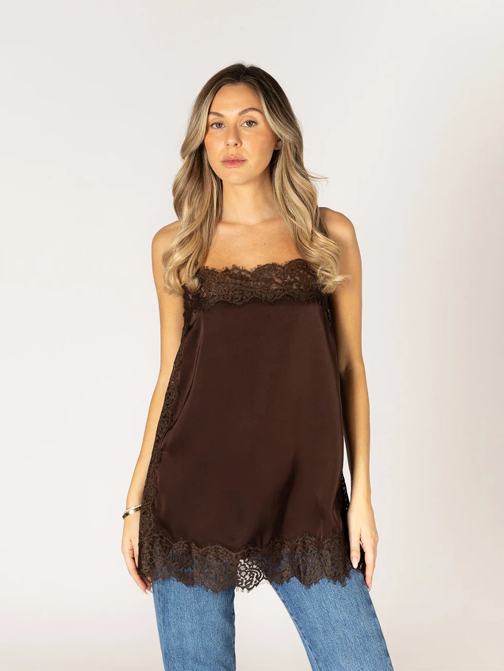 Lyla & Luxe brown satin lace-trim cami top with scalloped neckline and hem
