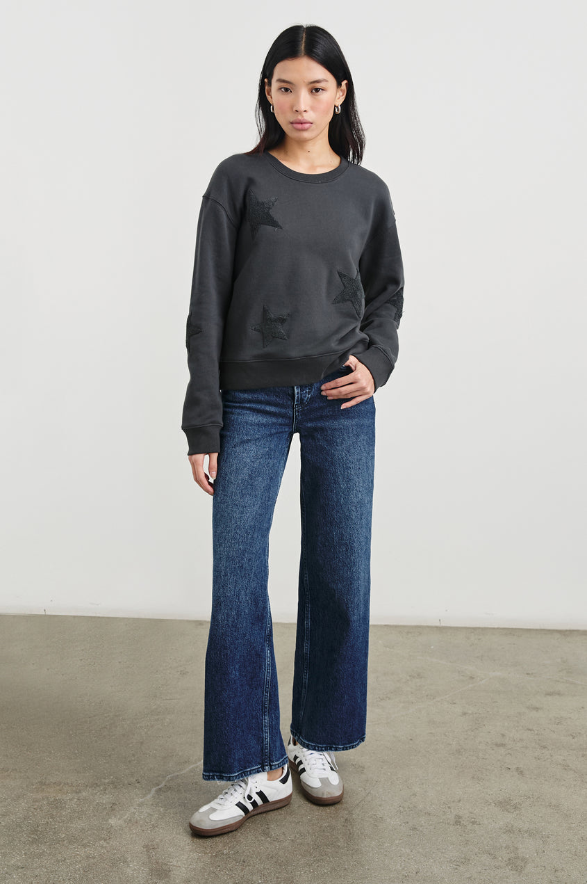 SONIA SWEATSHIRT WASHED BLACK