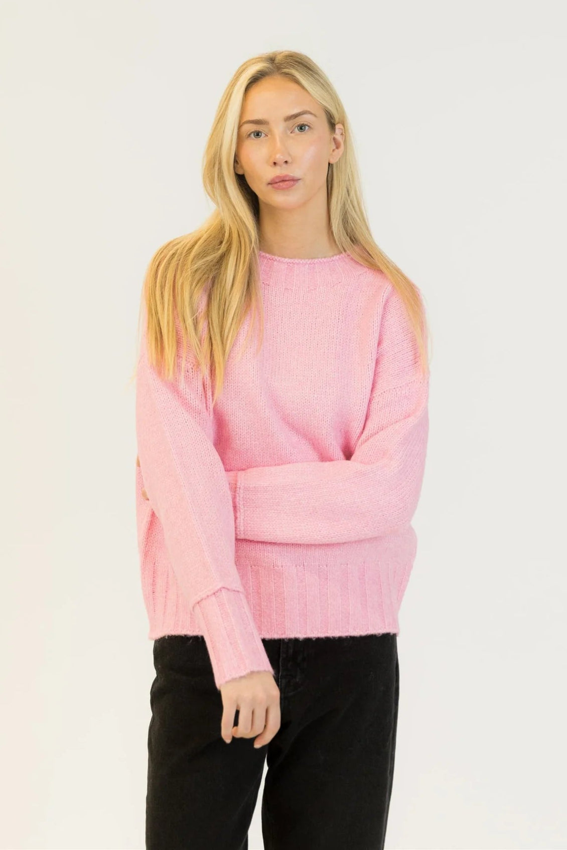 TANYA CREWNECK