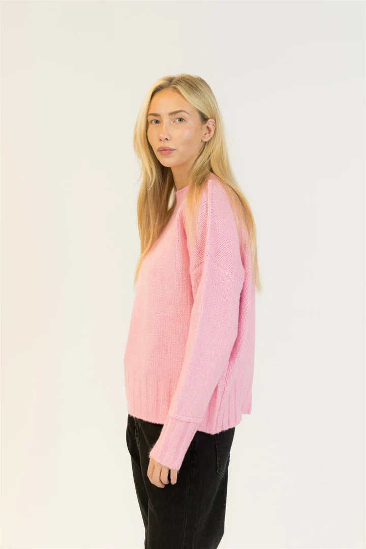 TANYA CREWNECK