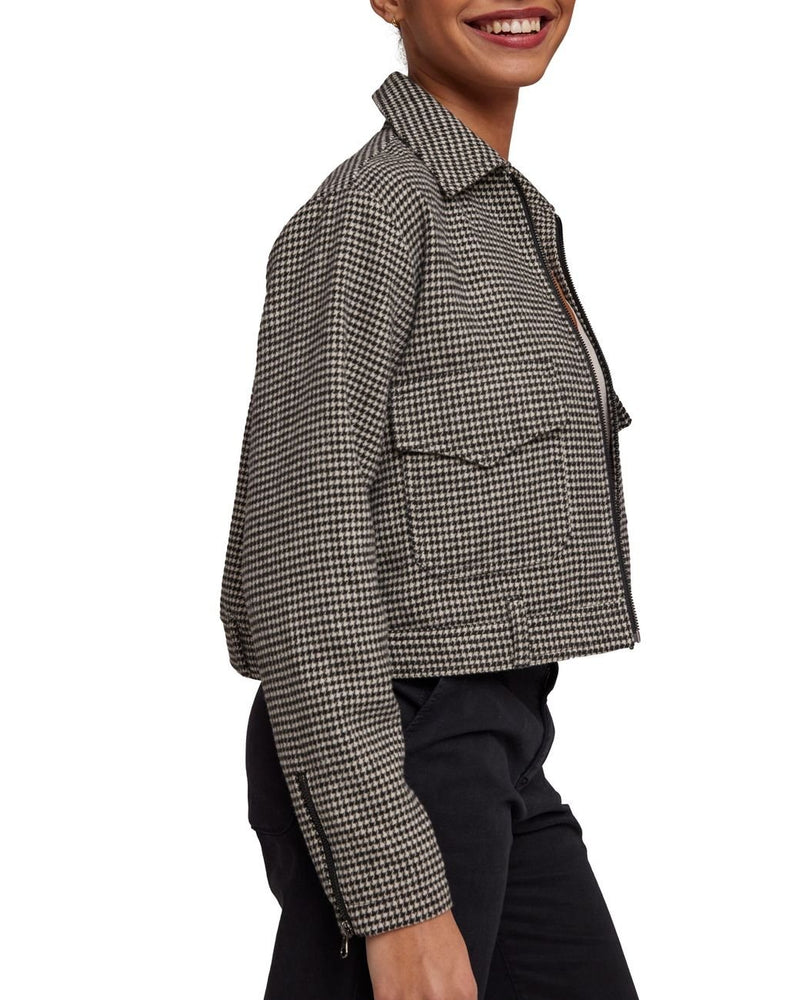 FLAP POCKET ZIP UP JACKET