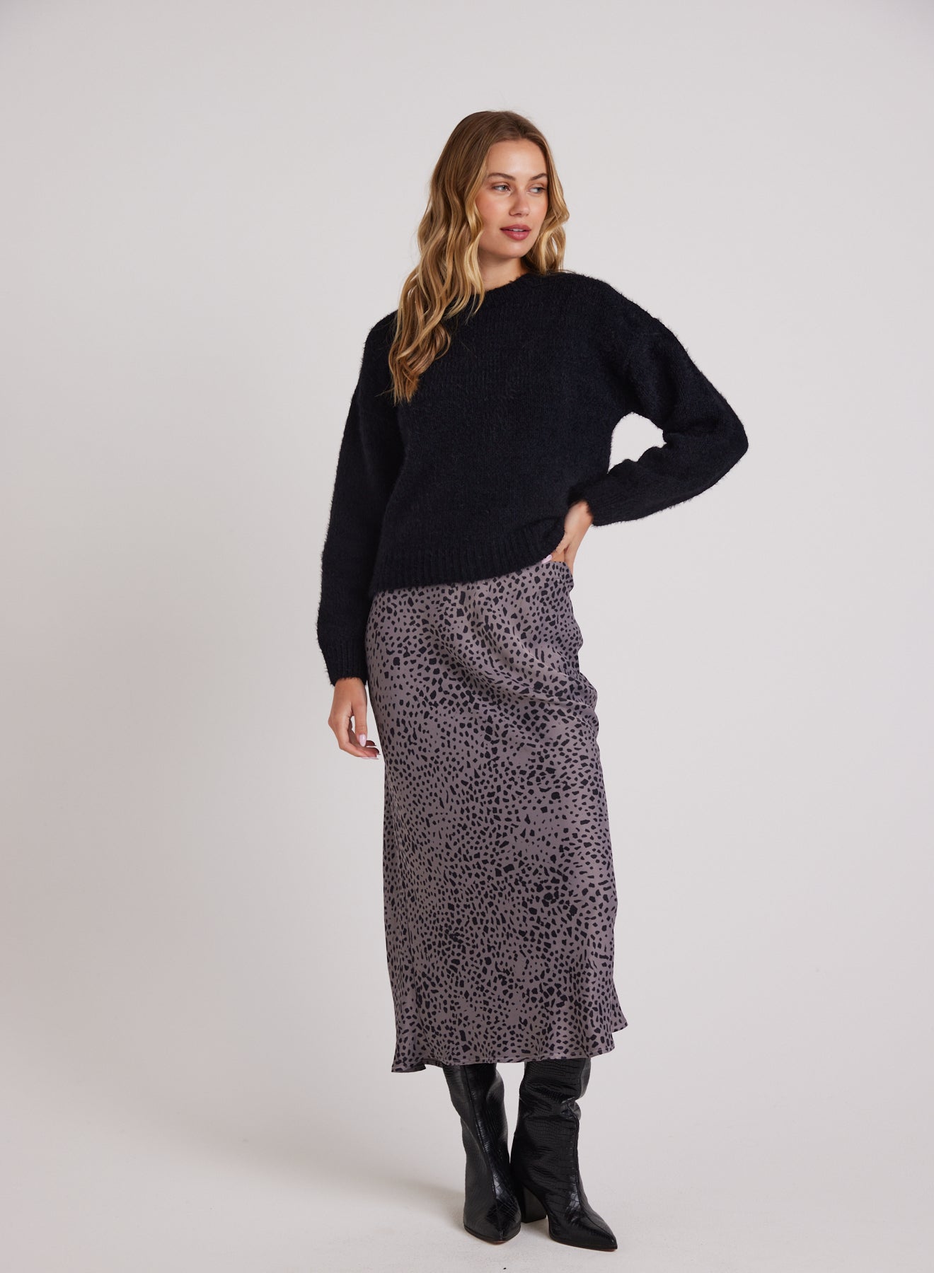 BIAS MIDI SKIRT