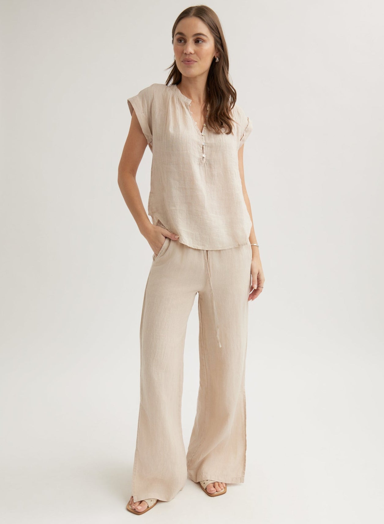 SIDE SLIT WIDE LEG PANT